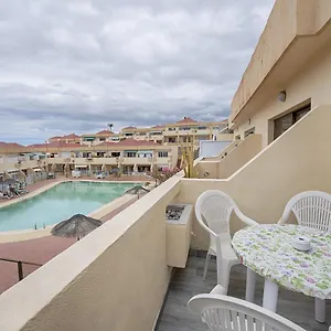 Mareverde Poolview O006 Apartment