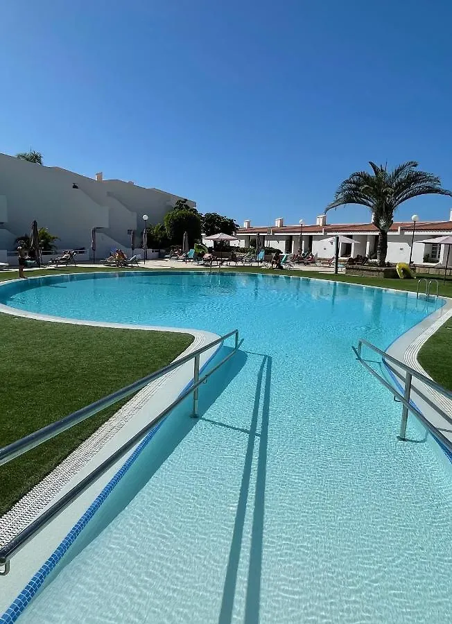 Malibu Park 2115 - Ocean View location